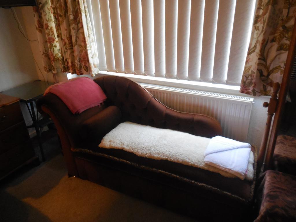 The Tulip Tree Guest House Wilmslow Ruang foto